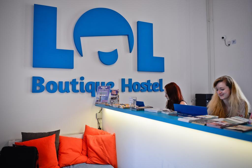 Lol Boutique Hostel City Center Budapest Exteriör bild