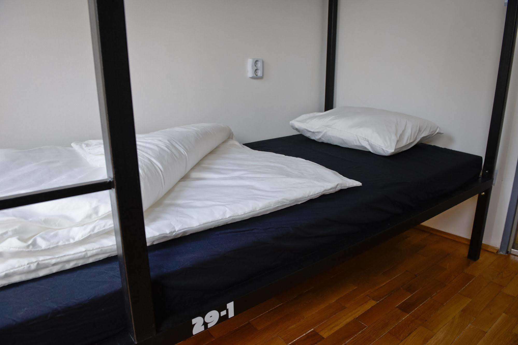 Lol Boutique Hostel City Center Budapest Exteriör bild