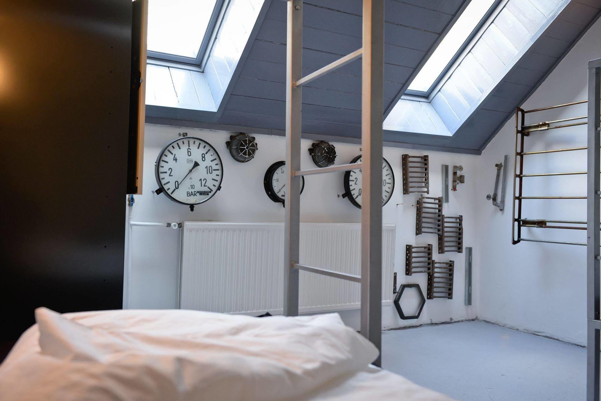 Lol Boutique Hostel City Center Budapest Exteriör bild