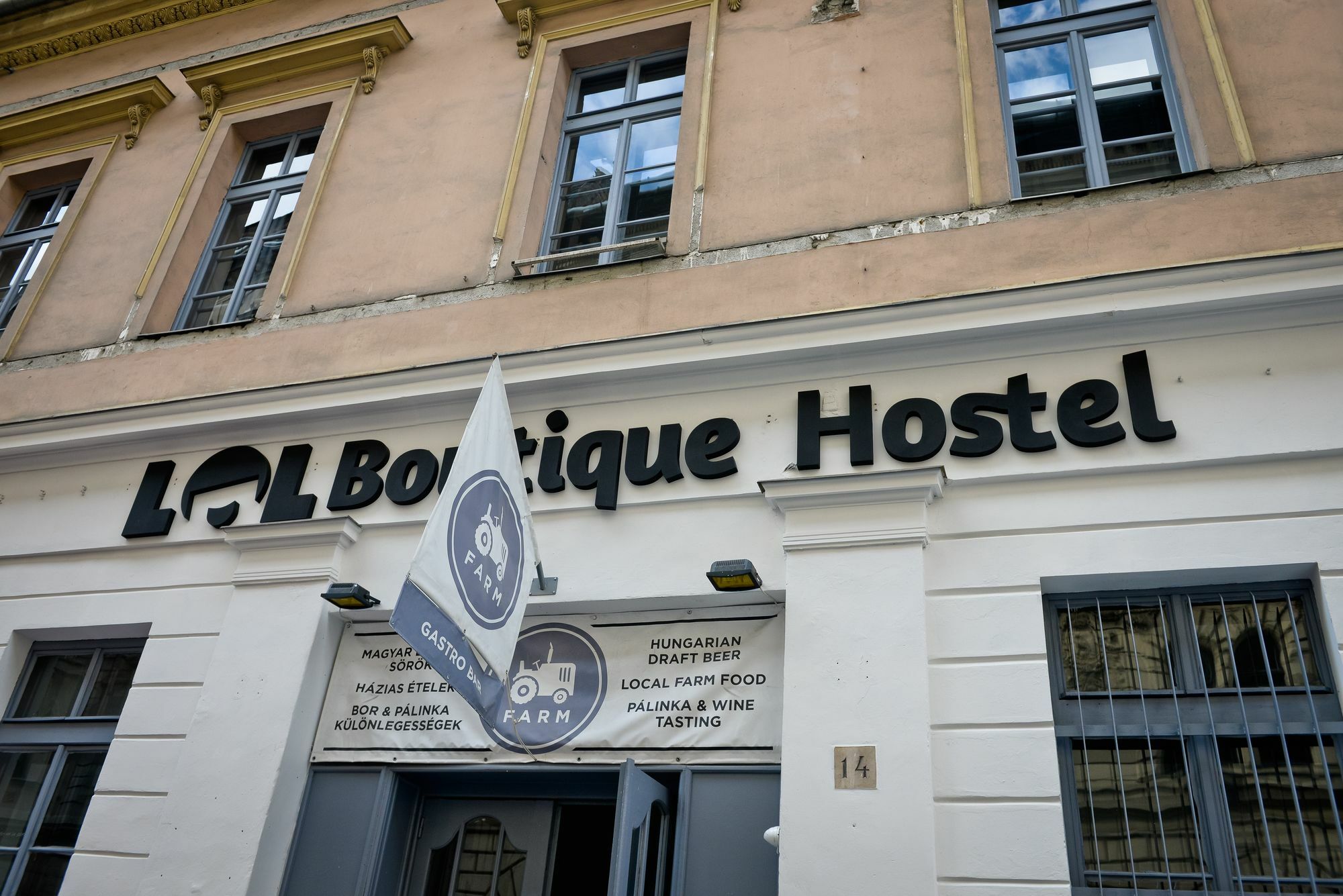 Lol Boutique Hostel City Center Budapest Exteriör bild
